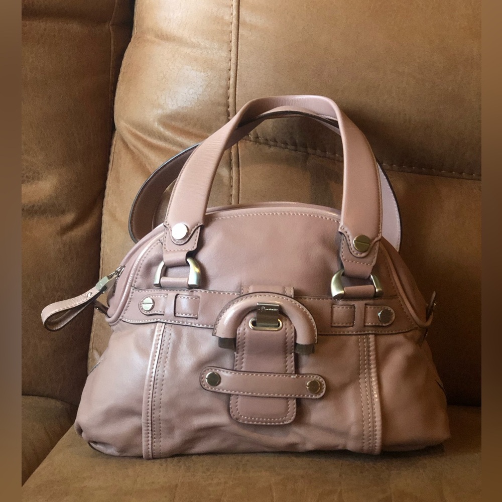 B. Makowsky bag / purse